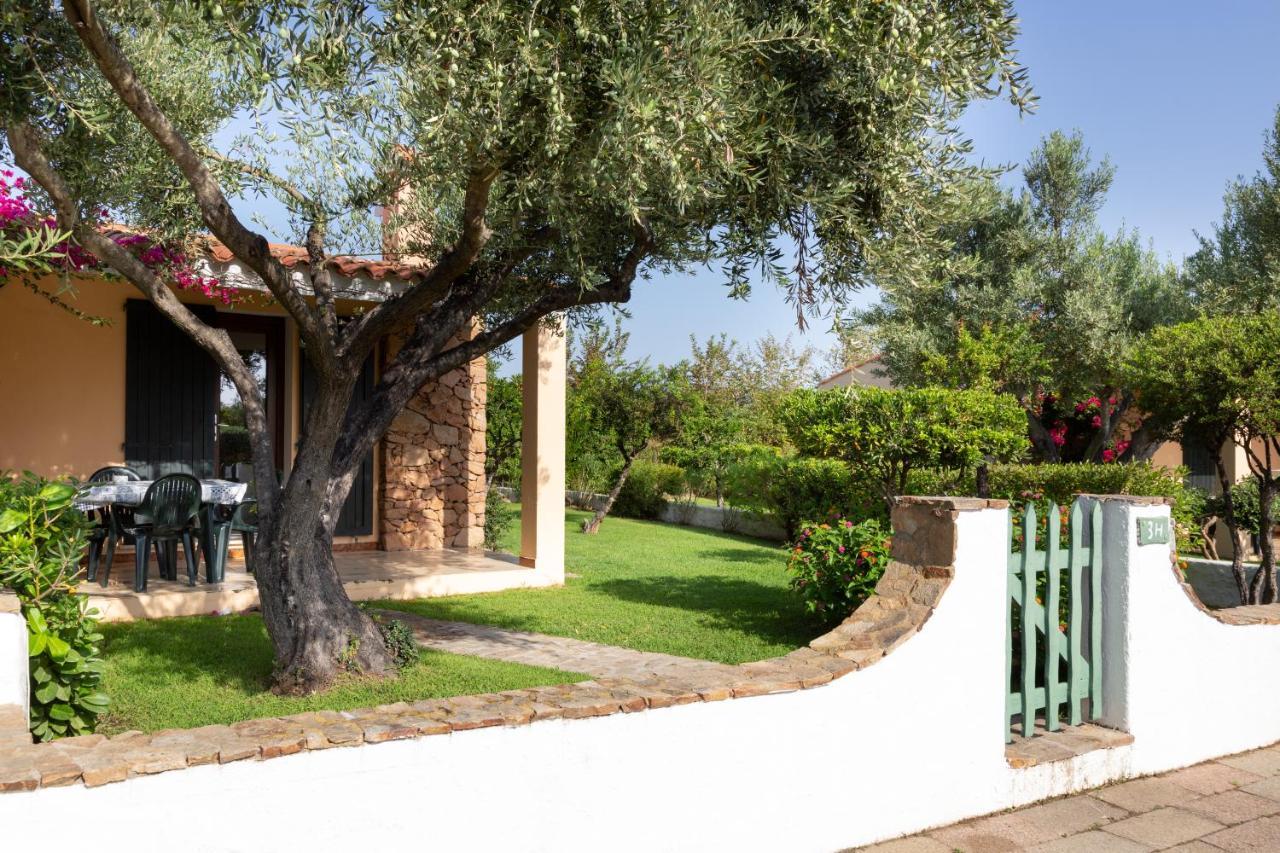 Residence il Melograno San Teodoro  Esterno foto