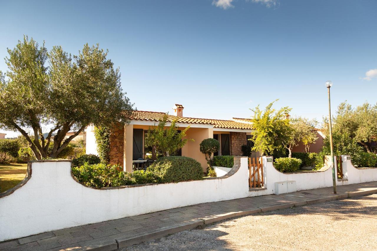 Residence il Melograno San Teodoro  Esterno foto