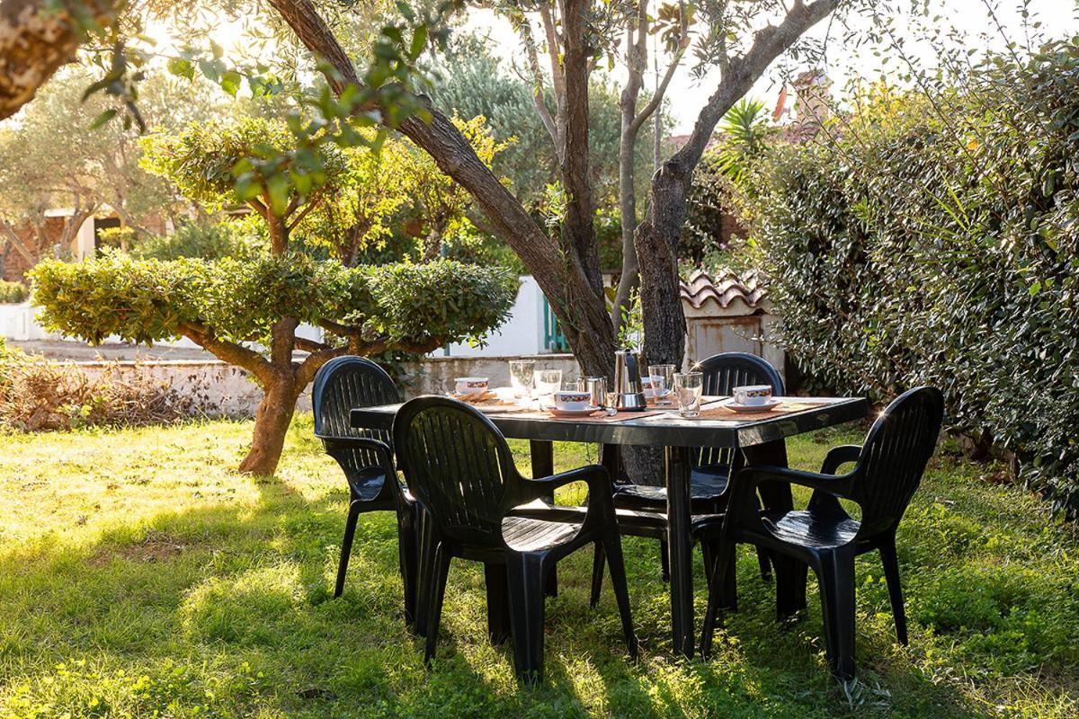 Residence il Melograno San Teodoro  Esterno foto