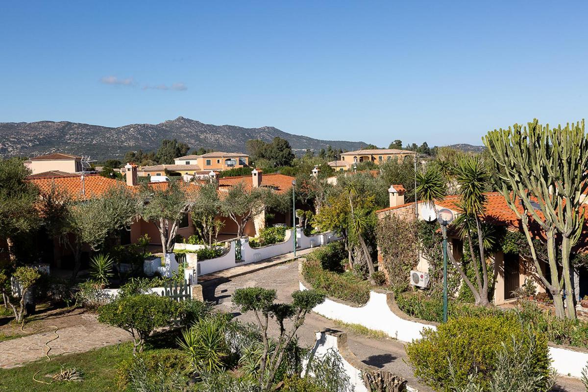 Residence il Melograno San Teodoro  Esterno foto