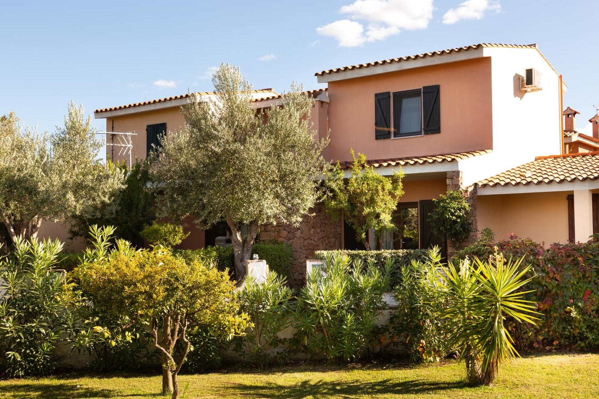 Residence il Melograno San Teodoro  Esterno foto